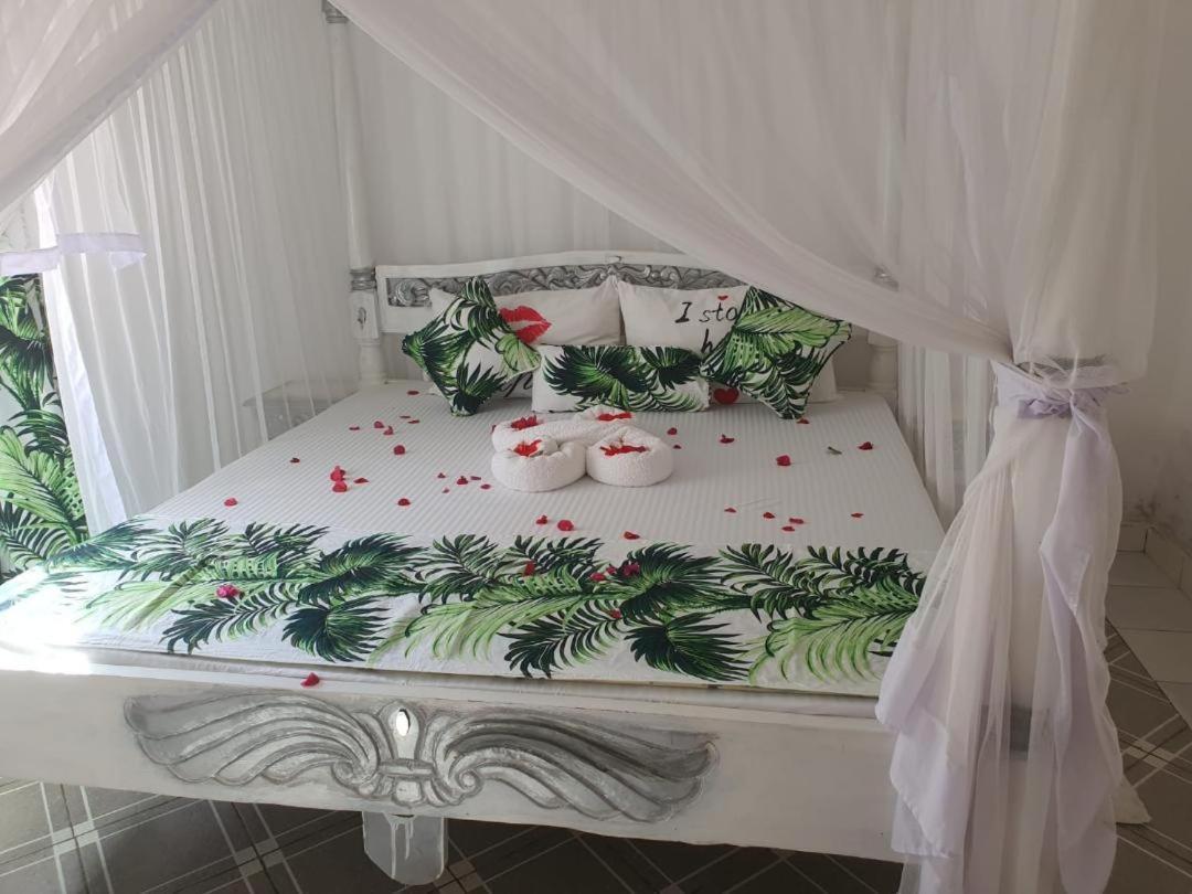 Apartament Nyumba Tulivu Watamu Zewnętrze zdjęcie